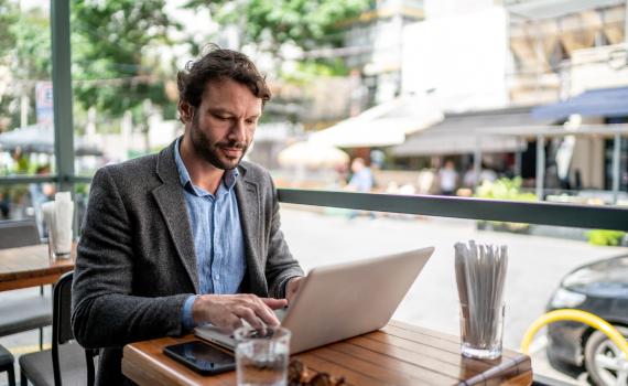 Gestion de vos comptes à distance